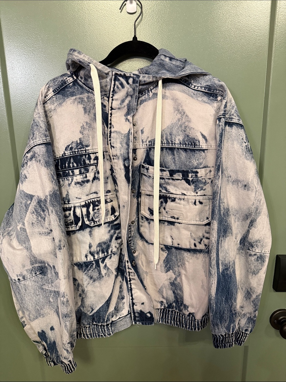 Women’s Tie-Dye Hooded Jacket - White & Blue